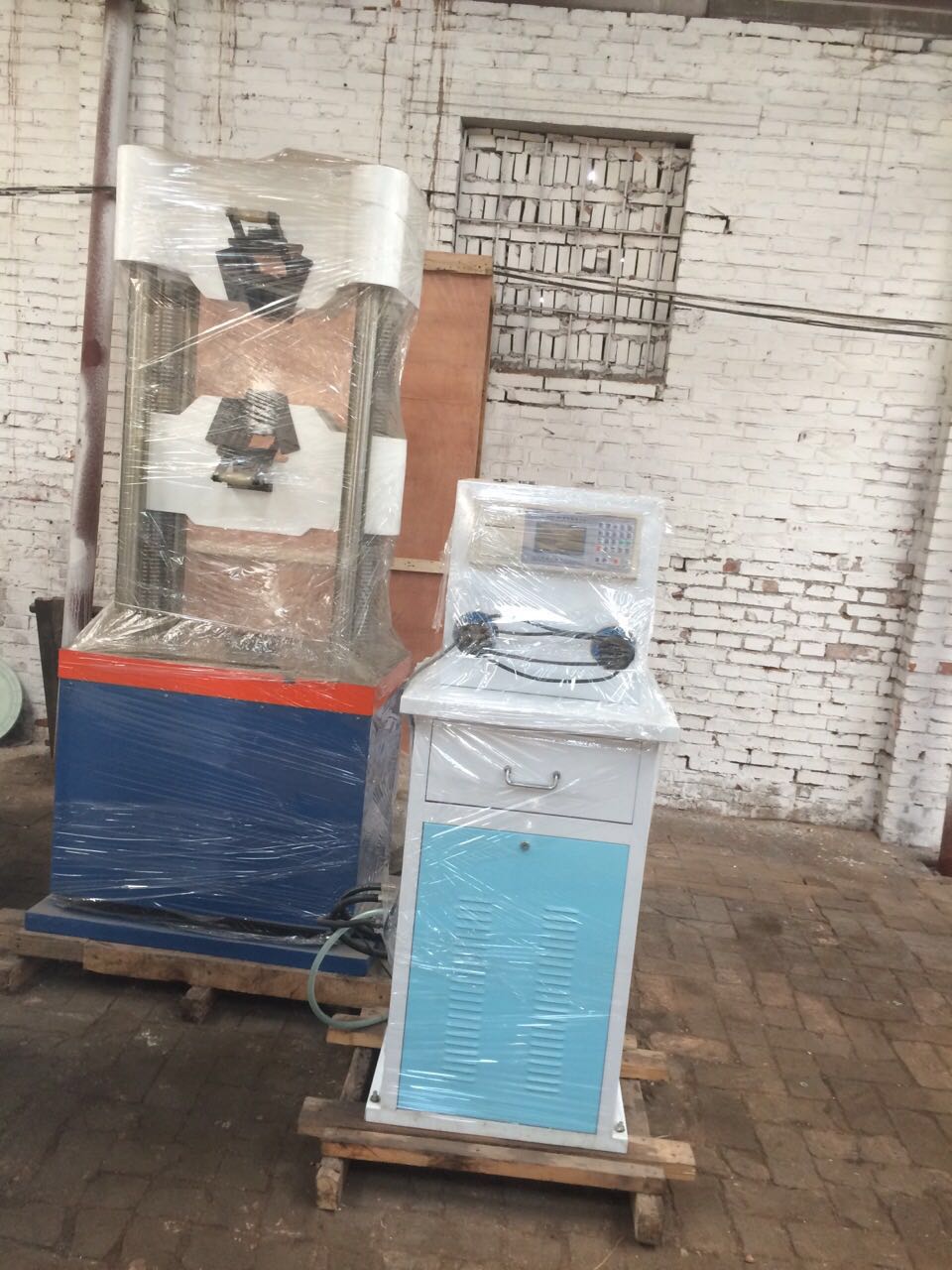 供應液壓數顯*試驗機、二手拉力試驗機