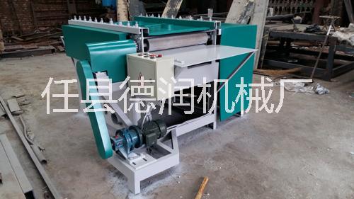 供應(yīng)廢舊模板掃灰機(jī)
