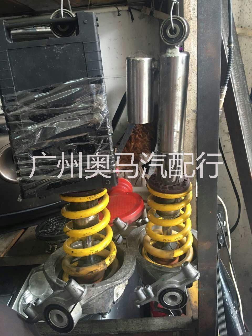 供應(yīng)廣州奔馳C200水箱，奔馳C200水箱直銷(xiāo)，奔馳C200水箱報(bào)價(jià)