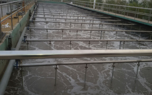 供應(yīng)重慶管式微孔曝氣機銷售熱線  管式曝氣器銷售 曝氣器安裝