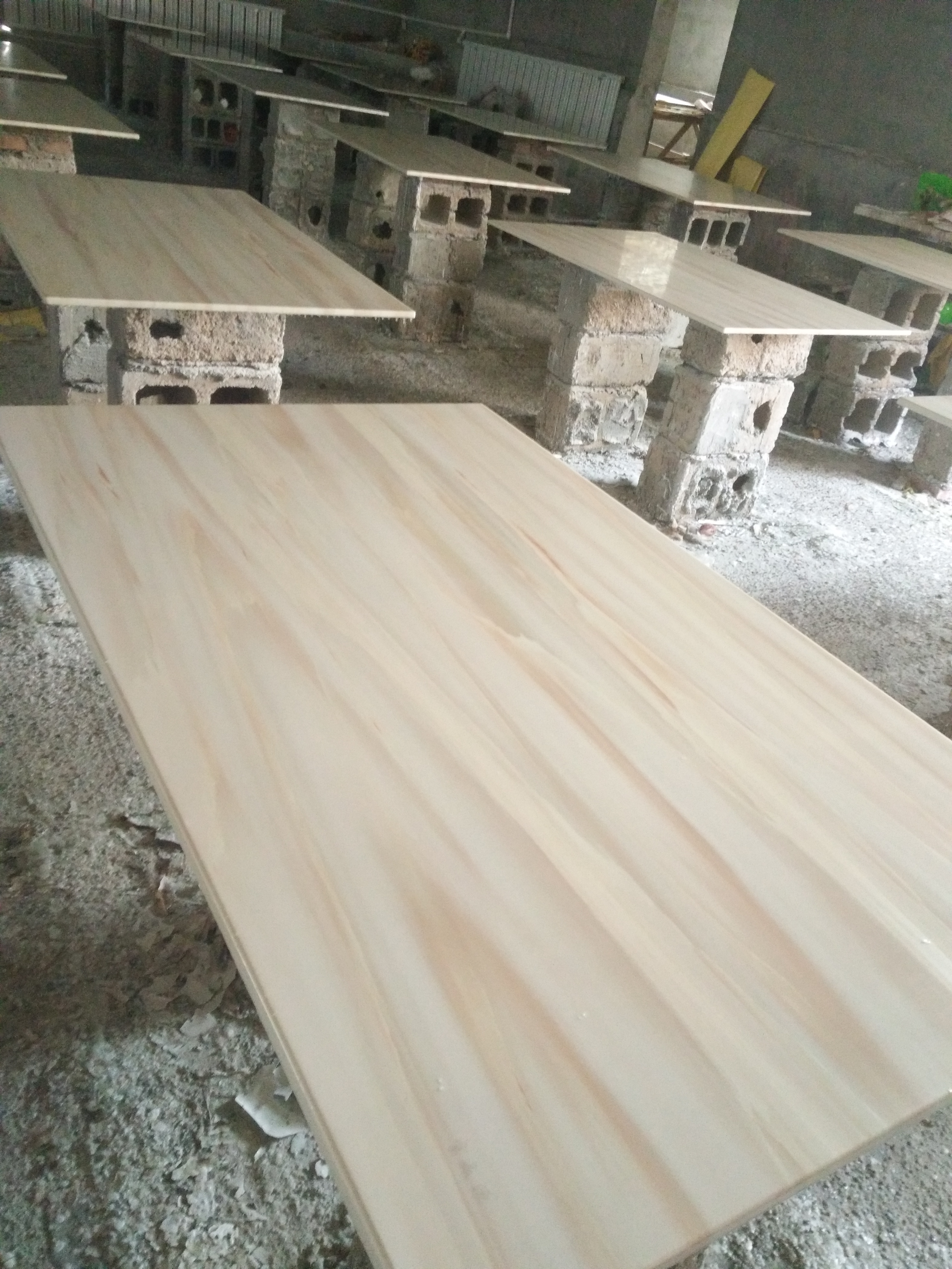 供應(yīng)用于客廳裝飾|茶幾搭配|家具家私的大理石臺面供應(yīng)商