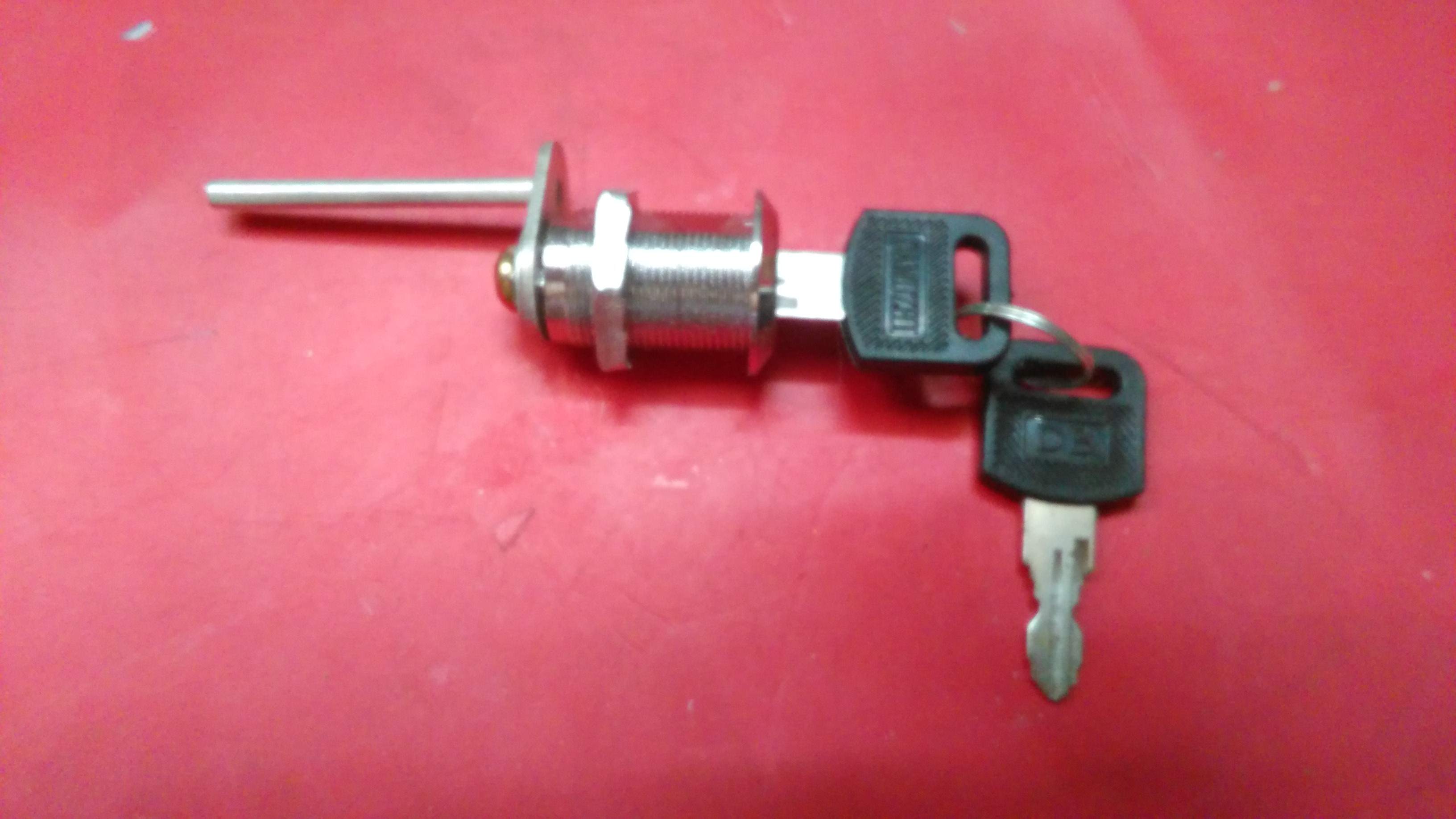 供應(yīng)用于鐵皮柜生產(chǎn)|抽屜柜生產(chǎn)|工具柜生產(chǎn)的抽屜鎖聯(lián)動(dòng)鎖工具柜鎖傳動(dòng)鎖連桿鎖