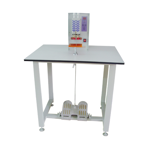 供應(yīng)深圳龍華手機(jī)電池*交流點焊機(jī)