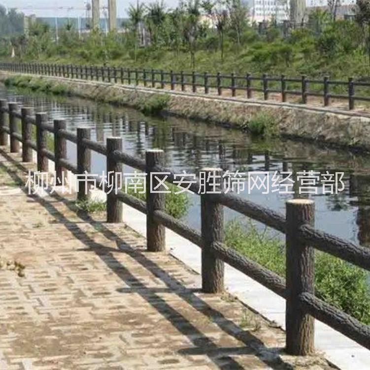 新款仿竹節(jié)不銹鋼籬笆圍欄廠商 仿竹仿木籬笆護(hù)欄網(wǎng)定做 不銹鋼圍欄批發(fā) 竹節(jié)護(hù)欄價(jià)格 仿竹護(hù)欄安裝 籬笆圍欄廠家