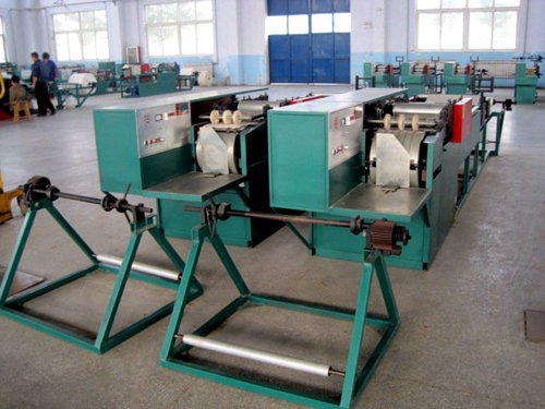 供應(yīng)一次成型葡萄果袋機(jī)