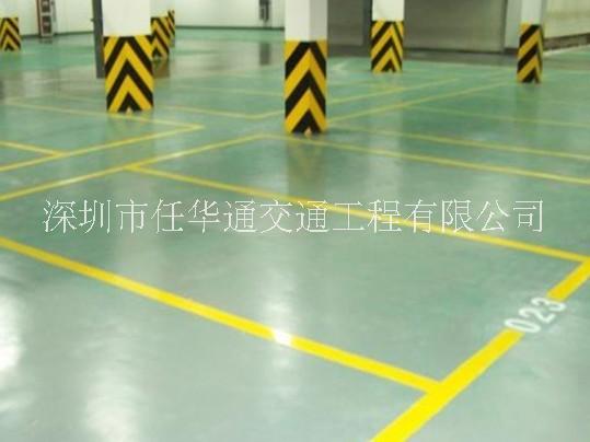 深圳劃線 停車場(chǎng)劃線 熱熔劃線 深圳停車場(chǎng)劃線 深圳交通設(shè)施廠家