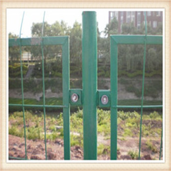 框架鐵絲網(wǎng)@太原框架鐵絲網(wǎng)@框架鐵絲網(wǎng)報(bào)價(jià) 框架護(hù)欄網(wǎng)