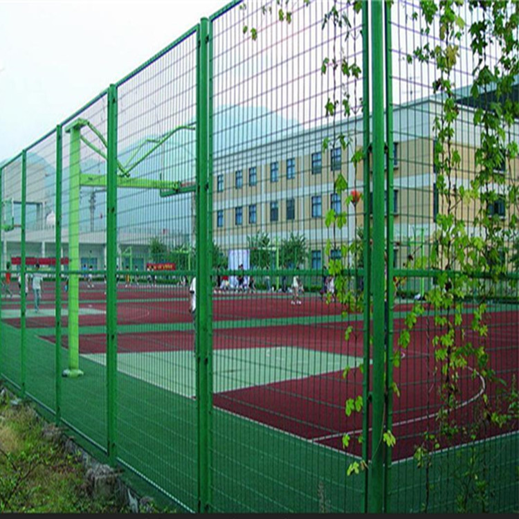 江蘇球場(chǎng)圍欄網(wǎng)價(jià)格，河北場(chǎng)地圍欄網(wǎng)，體育場(chǎng)護(hù)欄網(wǎng)，網(wǎng)球場(chǎng)護(hù)欄網(wǎng)