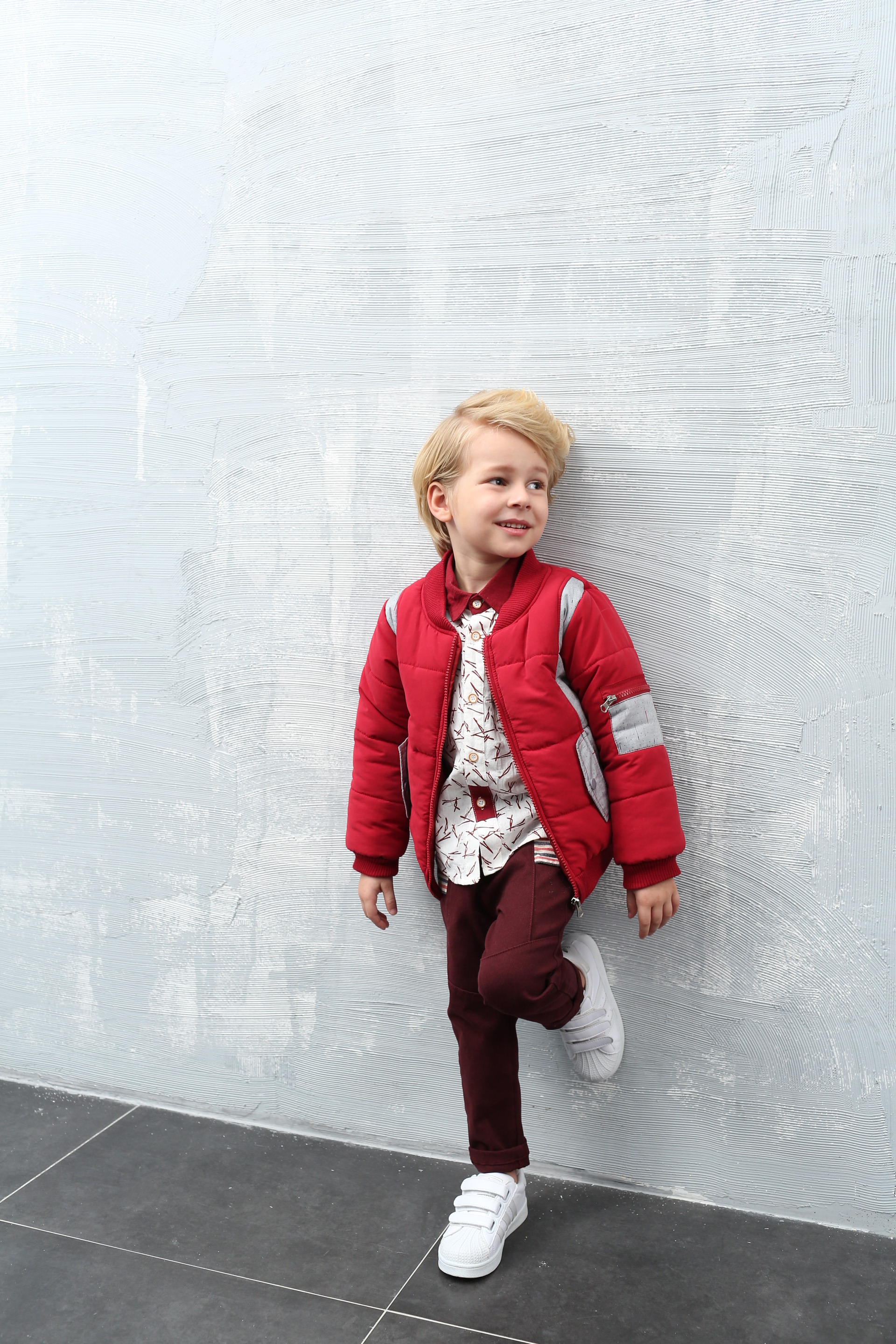 時(shí)尚童裝 男童童裝代理 哪家童裝比較適合加盟 童裝加盟電話