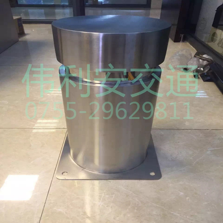 定制 【企業(yè)店直銷】不銹鋼固定人行道隔離柱道路交通設(shè)施公路防撞墩