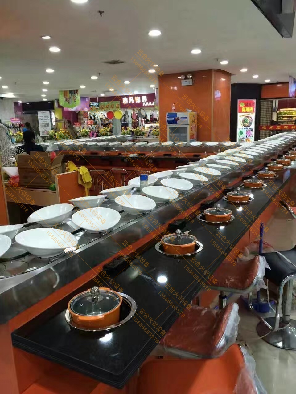 旋轉(zhuǎn)火鍋設(shè)備 回轉(zhuǎn)餐飲輸送 *山東云合 【歡迎光臨】