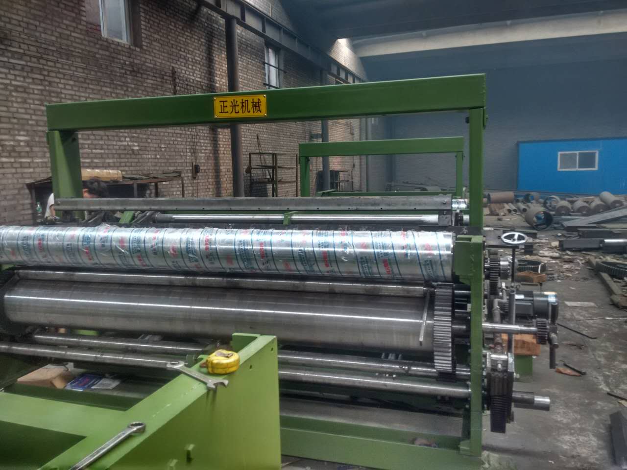 金剛網(wǎng)織網(wǎng)機(jī) 金剛網(wǎng)編織機(jī) 石家莊金剛網(wǎng)編織機(jī)