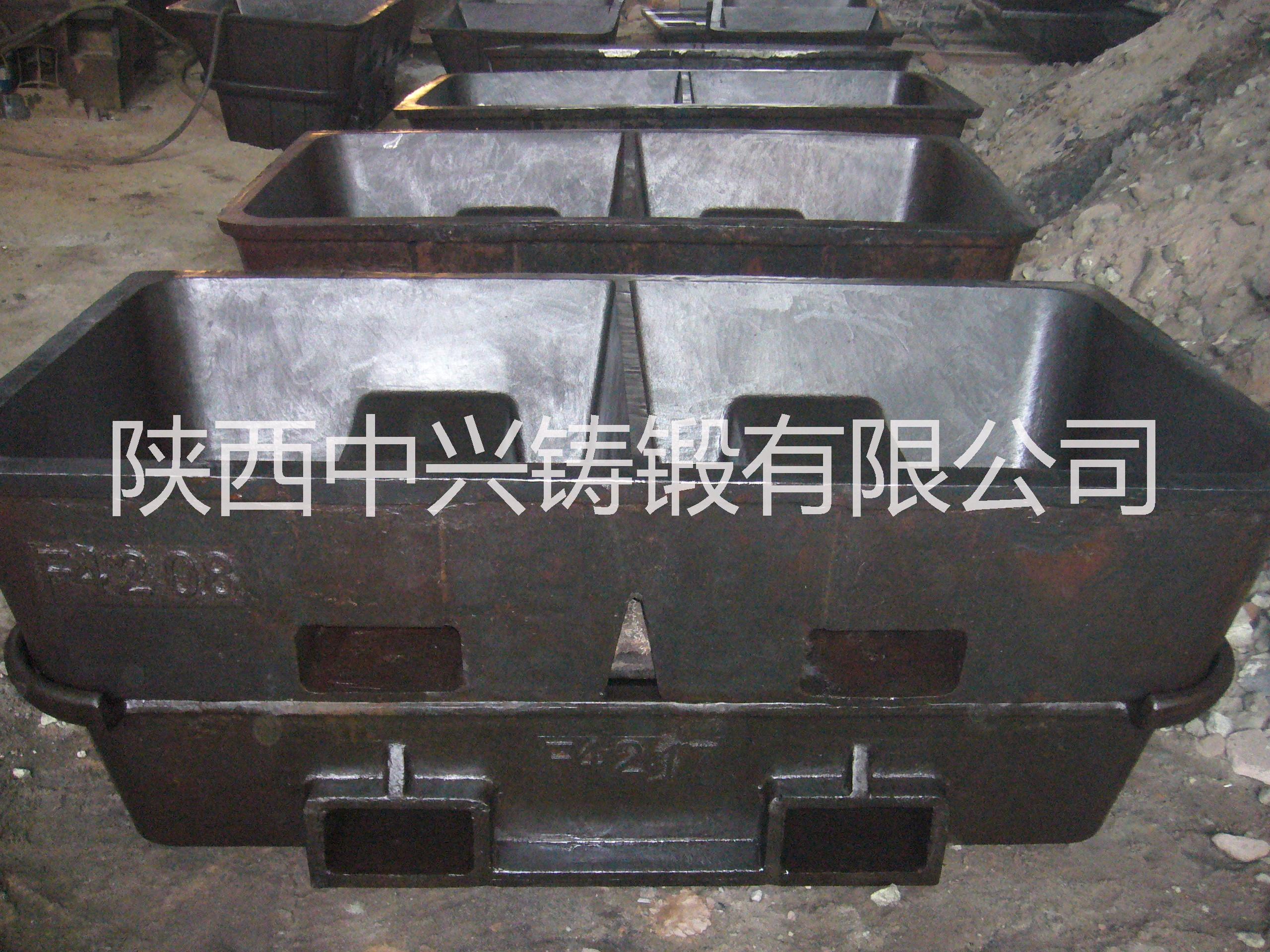 供應(yīng)渣罐 渣罐模具 渣盤(pán)  優(yōu)質(zhì)渣盤(pán) 負(fù)壓鑄造渣罐  高質(zhì)量渣罐 合金鋼渣盤(pán) 出口渣罐 帶叉車(chē)孔渣盤(pán) 帶叉車(chē)孔多腔渣罐