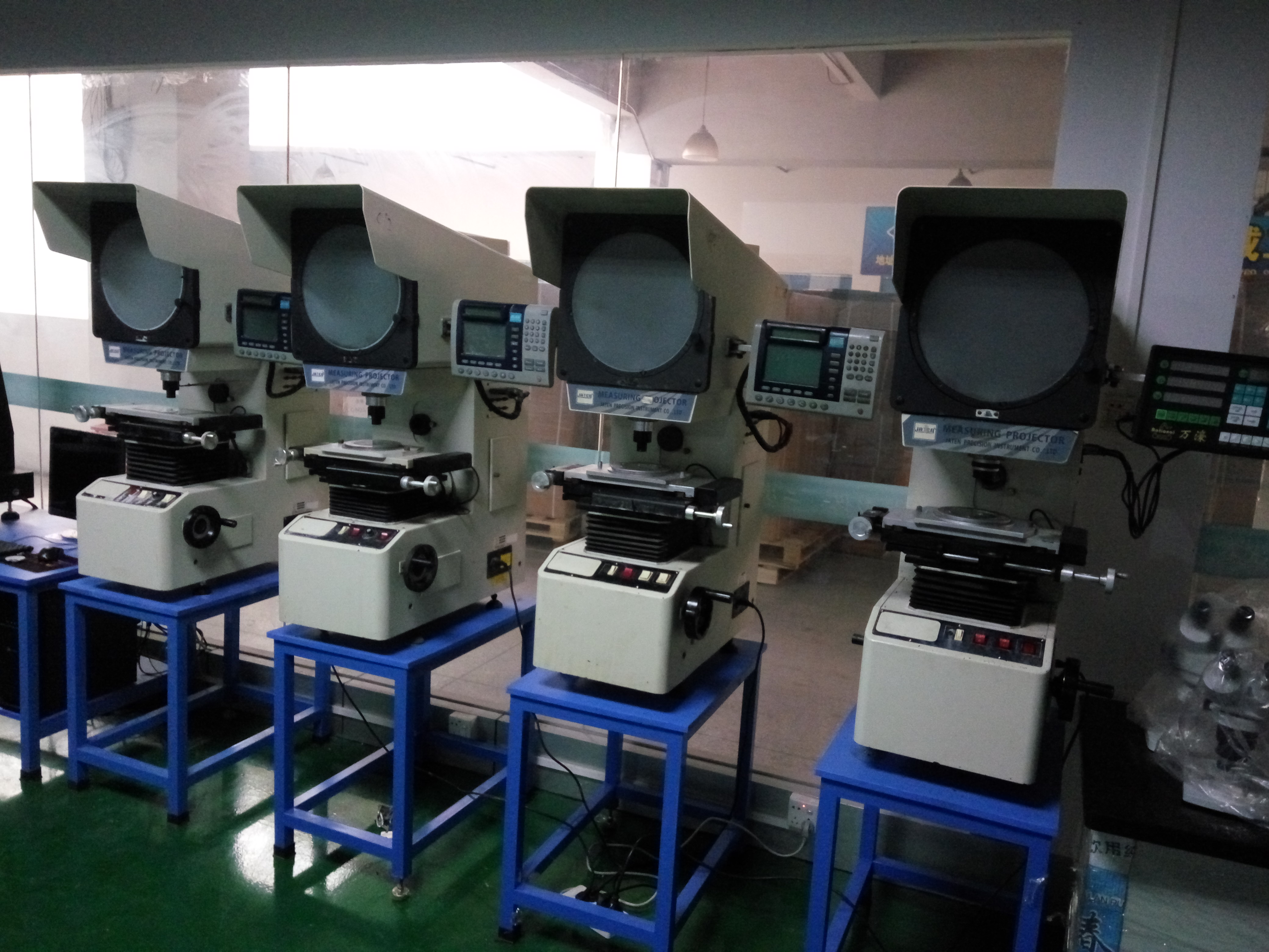 萬(wàn)濠投影儀公司授權(quán)代理商，萬(wàn)濠投影儀廠家一級(jí)代理商