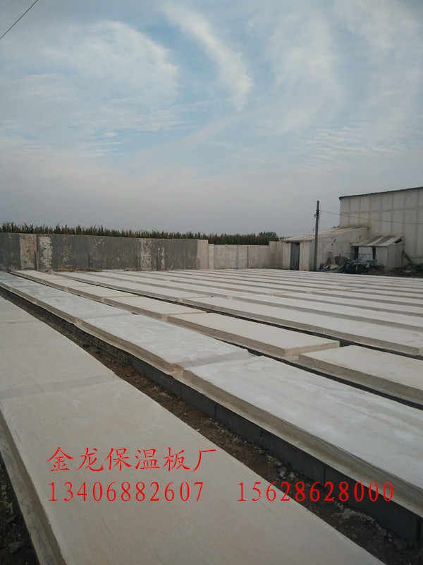 玻璃鋼保溫板養(yǎng)殖棚使用的是什么材料，為什么有很好的保溫效果