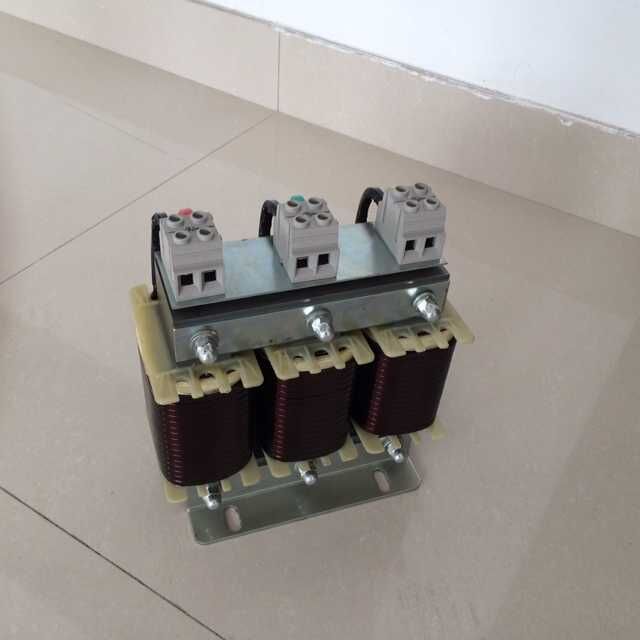 串聯(lián)電抗器CKSG2.1/7% 配電柜用 電容柜用