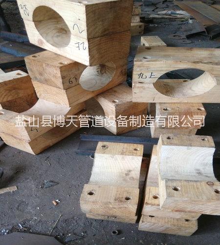 供應廠家生產(chǎn)聚氨酯管托各種型號聚氨酯