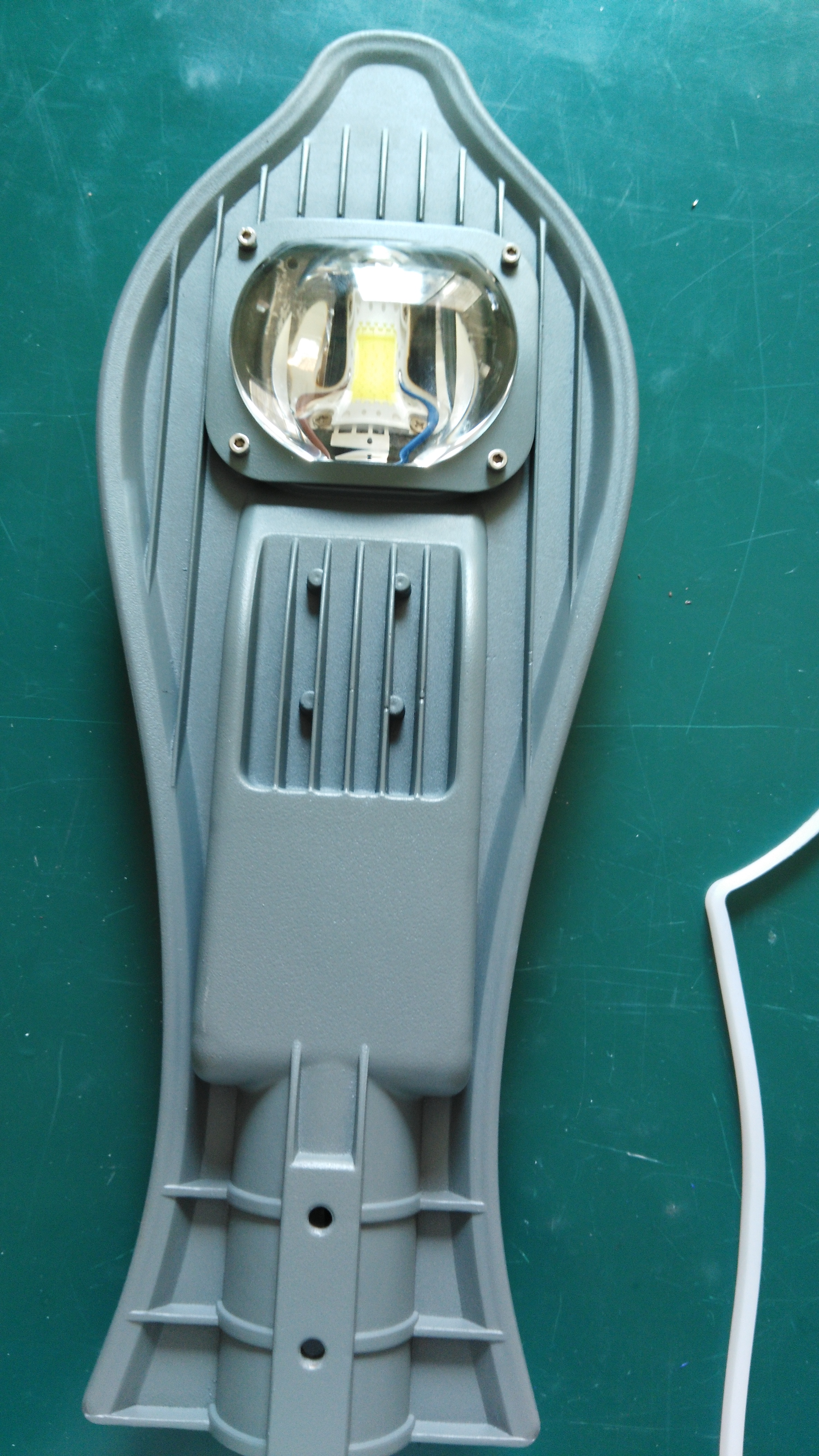 中山廠家led寶劍路燈50W/1LED 網(wǎng)拍路燈成品及外殼價格