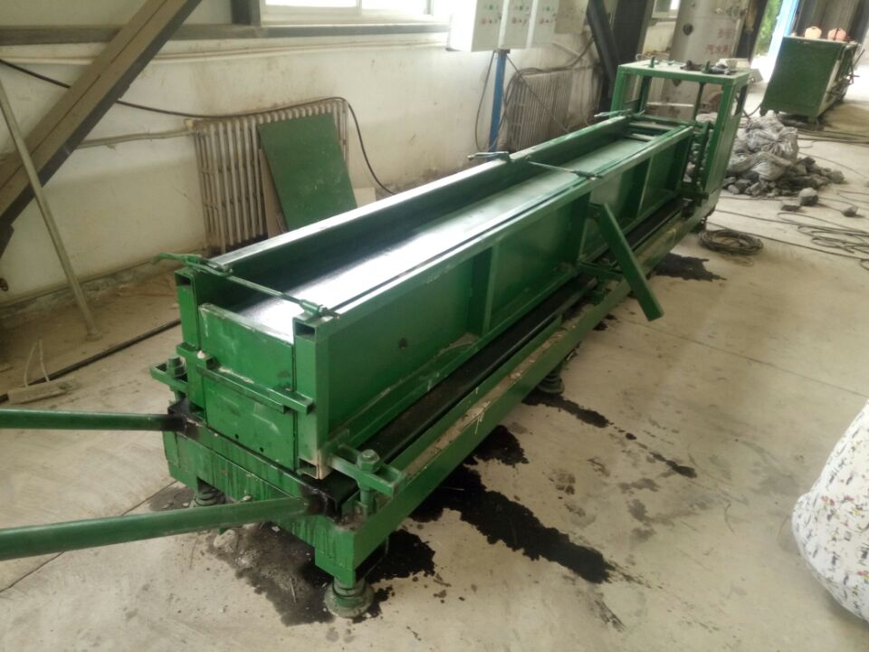 豫正全自動(dòng)機(jī)制煙道機(jī)在市場(chǎng)占有中遙遙領(lǐng)*