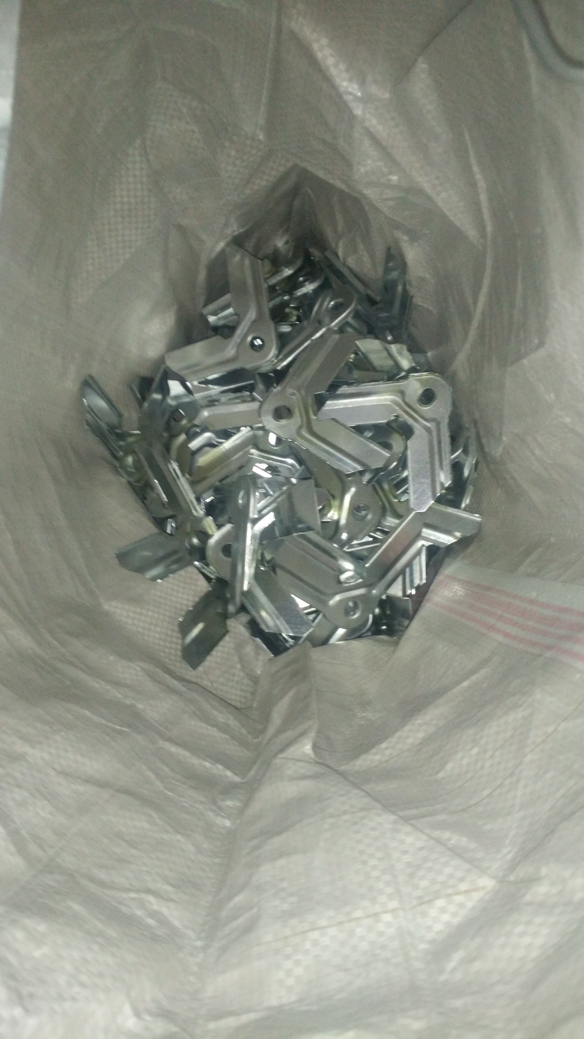 風管角碼  廠家直銷 長期合作 13551330236李先生