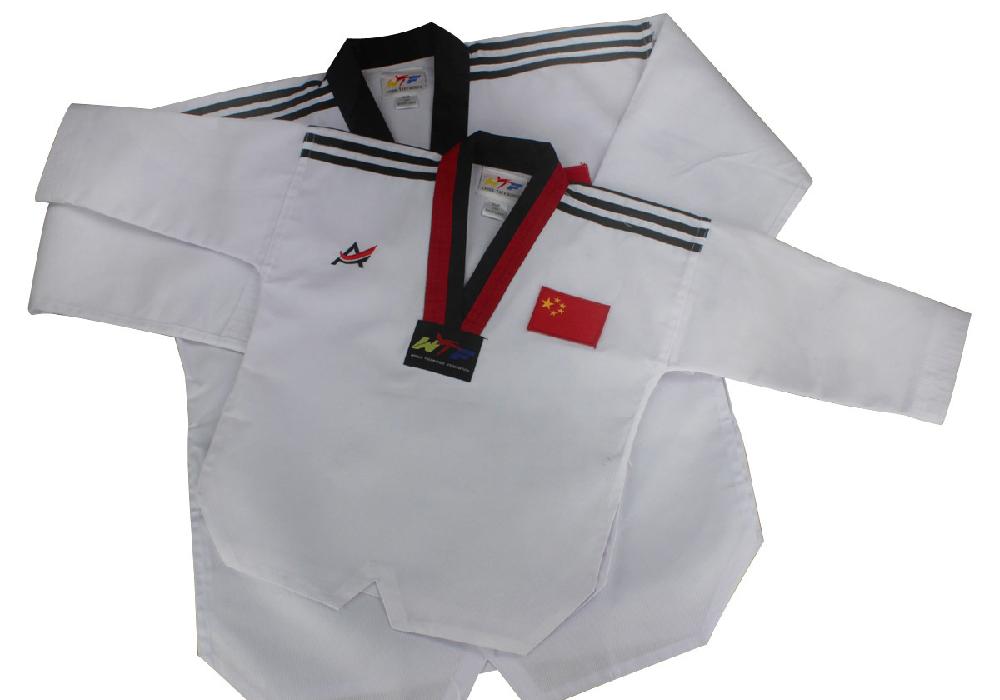 東莞富霖服裝廠現(xiàn)貨銷跆拳道培訓服大中小成人訓練運動服訂購可來樣訂做*惠
