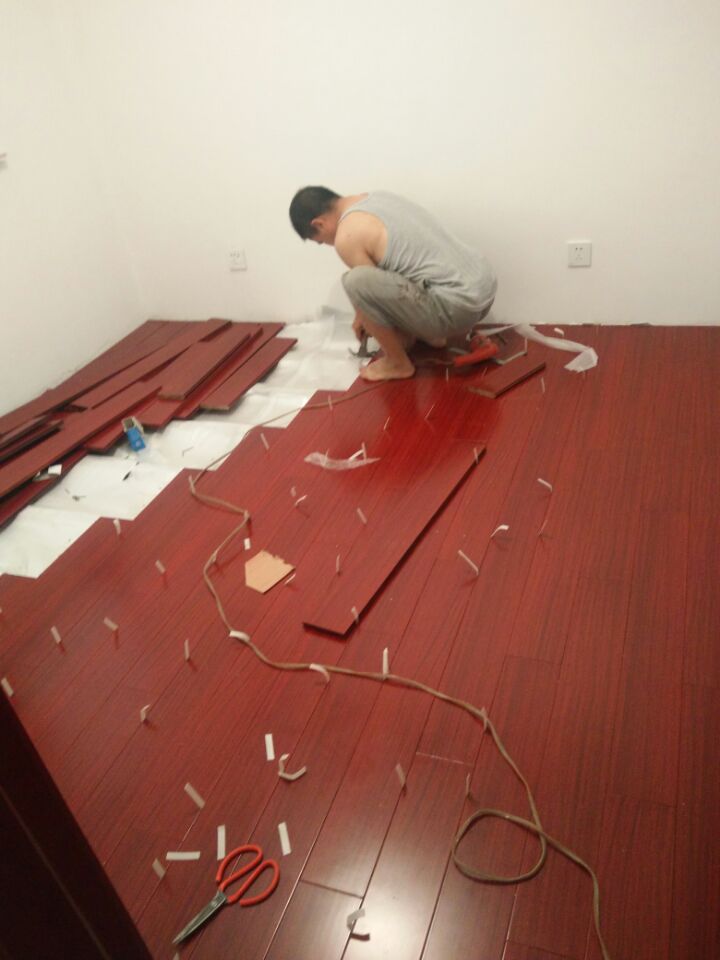 吳江實木地板批發(fā)1391273866  吳江實木地板批發(fā)，蘇州實木地板批