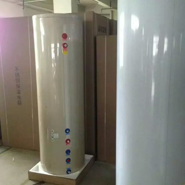太陽能壁掛爐雙盤管水箱多能源水箱 廠家直銷多功能水箱 天津太陽能壁掛爐雙盤管水箱