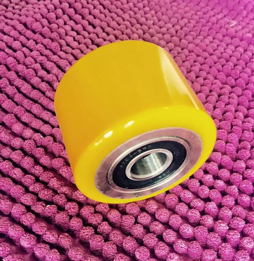 防塵蓋帶尼龍單輪廠家，防塵蓋帶尼龍單輪價(jià)格，防塵蓋帶尼龍單輪銷售