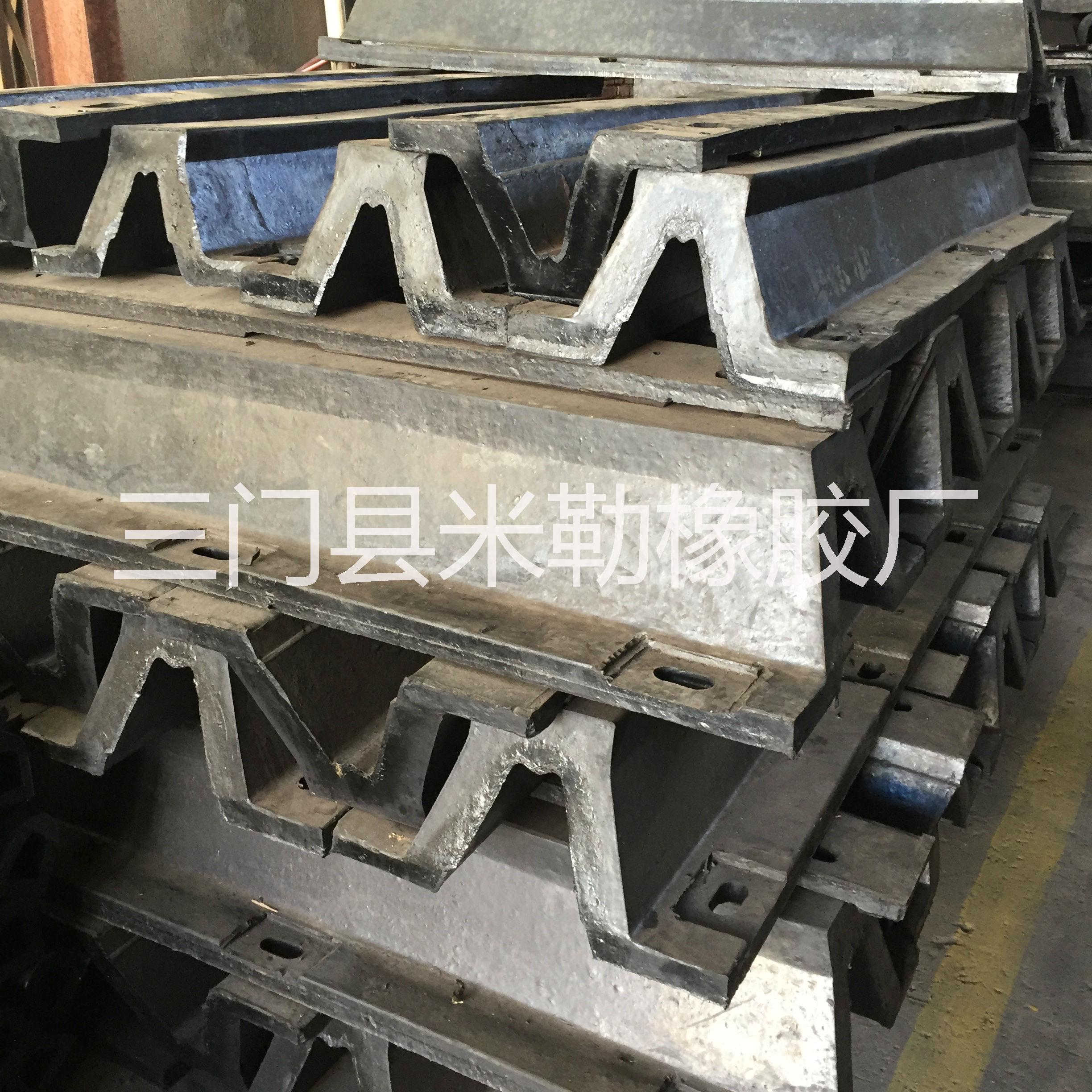 供應(yīng)橡膠護(hù)舷有哪些規(guī)格