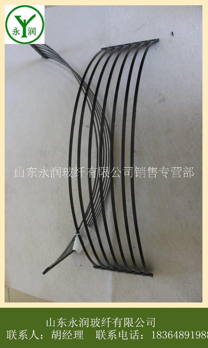 單向拉伸塑料土工格柵廠家直銷  防裂貼 抗裂貼  玻纖格柵  鋼塑格柵