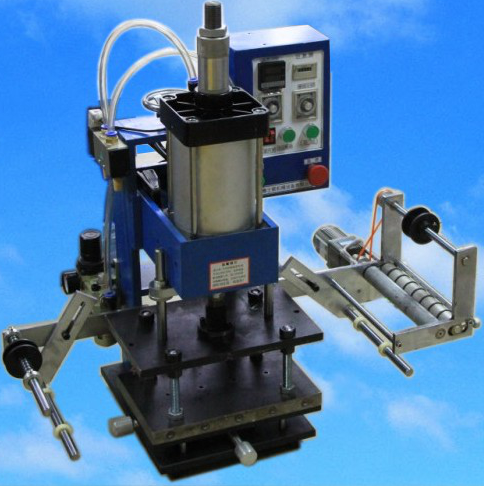 供應(yīng)銅版紙/覆膜紙/塑料瓶子燙金機