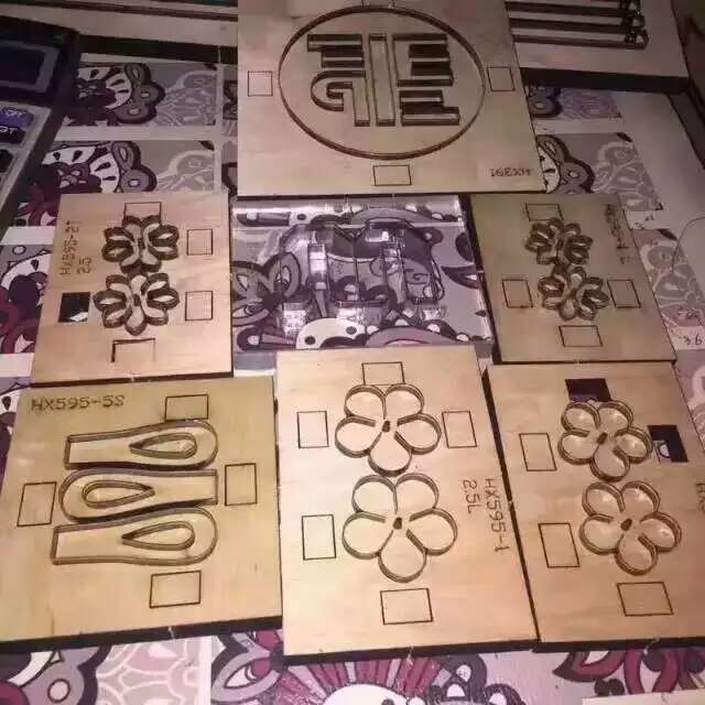 CO2激光絲桿刀模機(jī)-木板刀模激光絲桿機(jī)