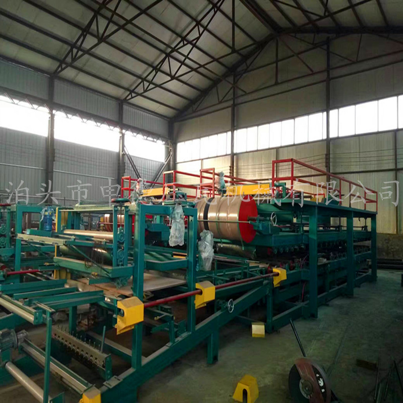 廠家專業(yè)生產(chǎn)復(fù)合機 巖棉泡沫一體機 各種型號復(fù)合機設(shè)備現(xiàn)貨