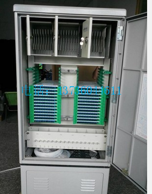 三網(wǎng)合一光纜交接箱廠家直銷冷軋板三網(wǎng)合一光纜交接箱