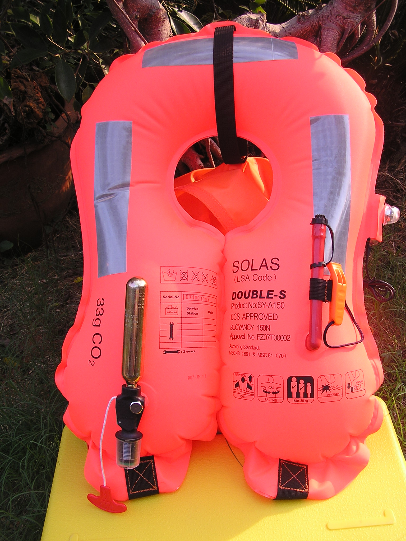 供應(yīng)神手SY-A150 自動(dòng)充氣救生衣 氣脹圍脖式救生衣