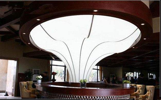 一色天造型多樣白色透光軟膜、鄭州裝飾工程、工裝吊頂、家裝天花裝飾