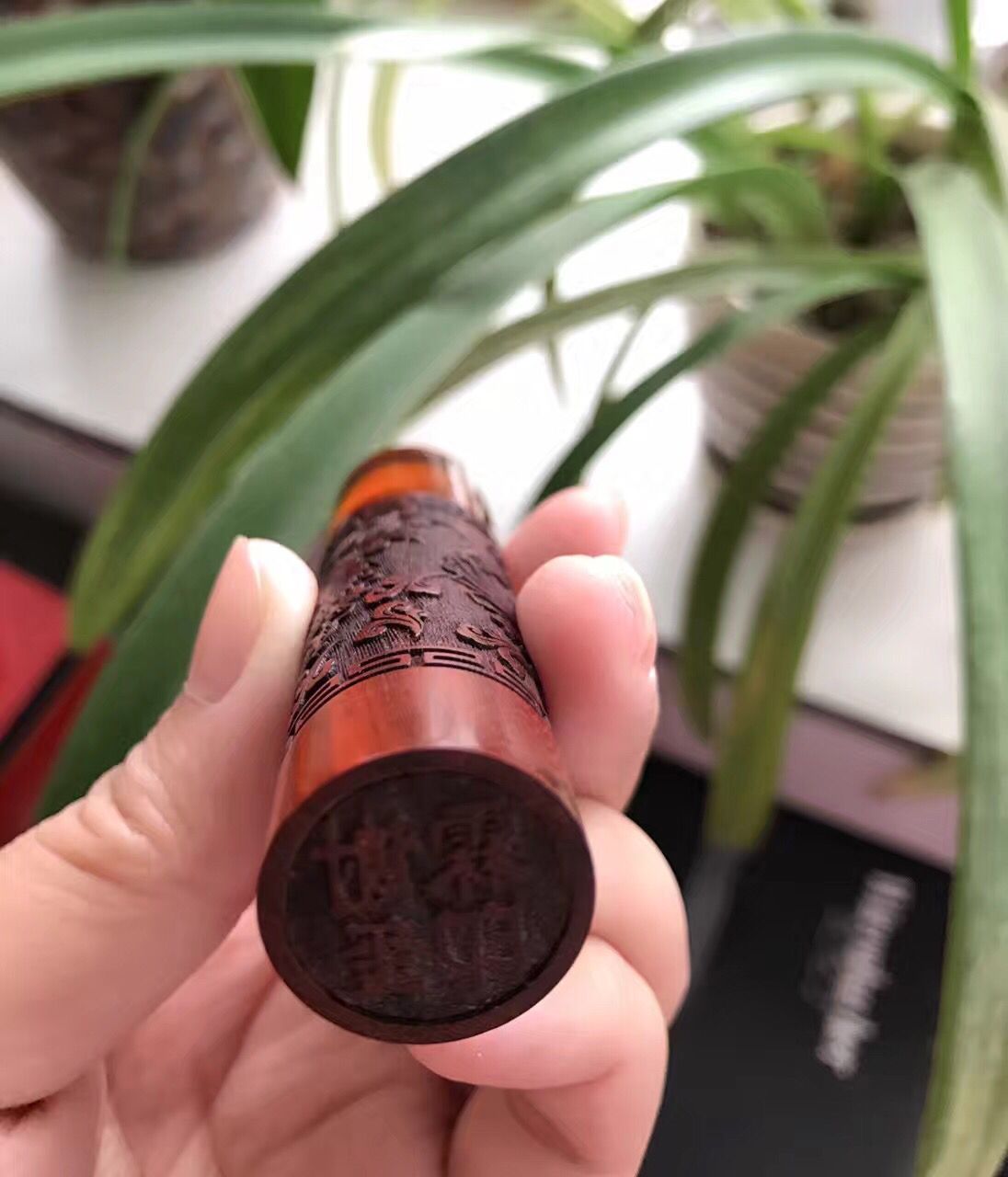 鄭州嬰兒理發(fā)制作胎毛臍帶紀(jì)念品