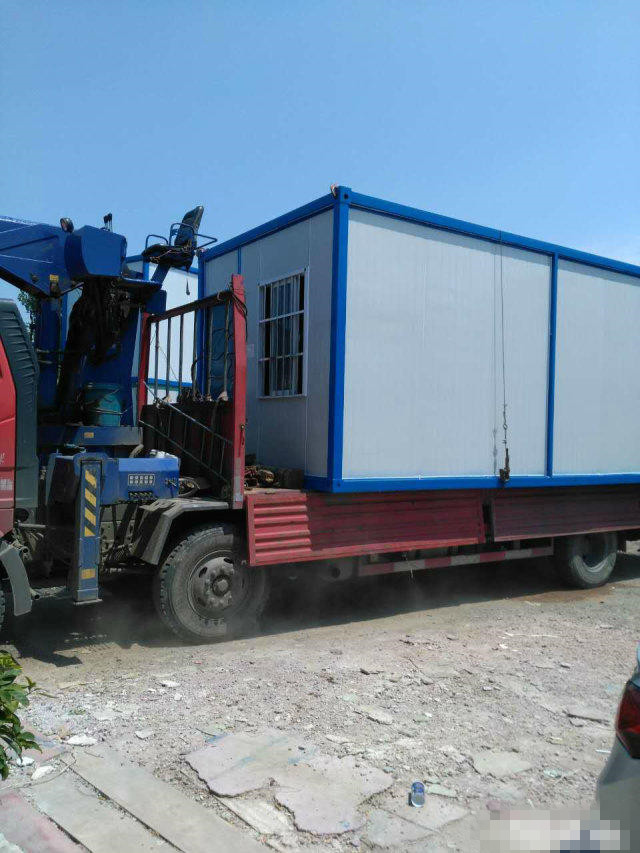 北京大興周邊工地住人集裝箱活動(dòng)房 集裝箱式房 移動(dòng)彩鋼板房出租出售