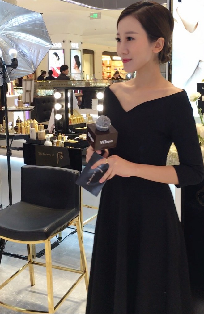 提供主持人 婚禮婚慶主持人 雙語主持人 年會主持人 慶典主持人 商務主持人 商務慶典主持人