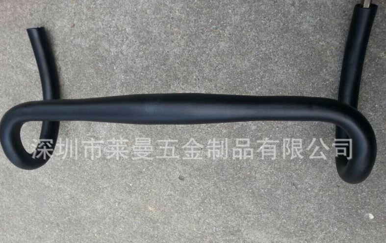 公路車(chē)把橫生產(chǎn)廠家、自行車(chē)牛角把批發(fā)直銷(xiāo)、供應(yīng)自行車(chē)牛角把廠家直銷(xiāo)