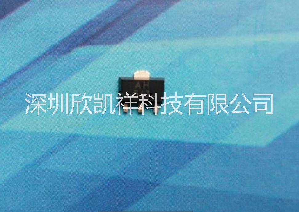 供應(yīng)高溫貼片霍爾開關(guān)AH543