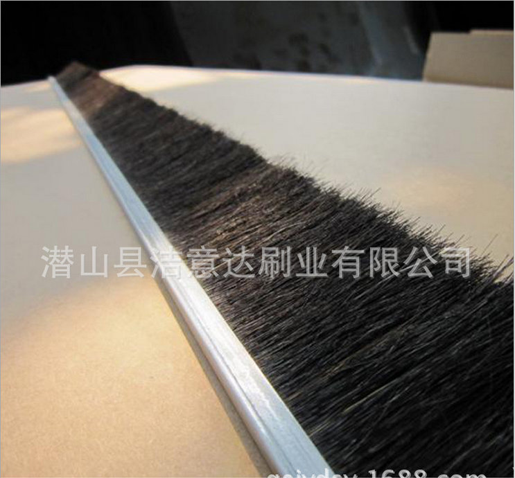 專業(yè)定做 優(yōu)質(zhì)毛刷 毛刷滾 條刷 排刷 pvc平板刷