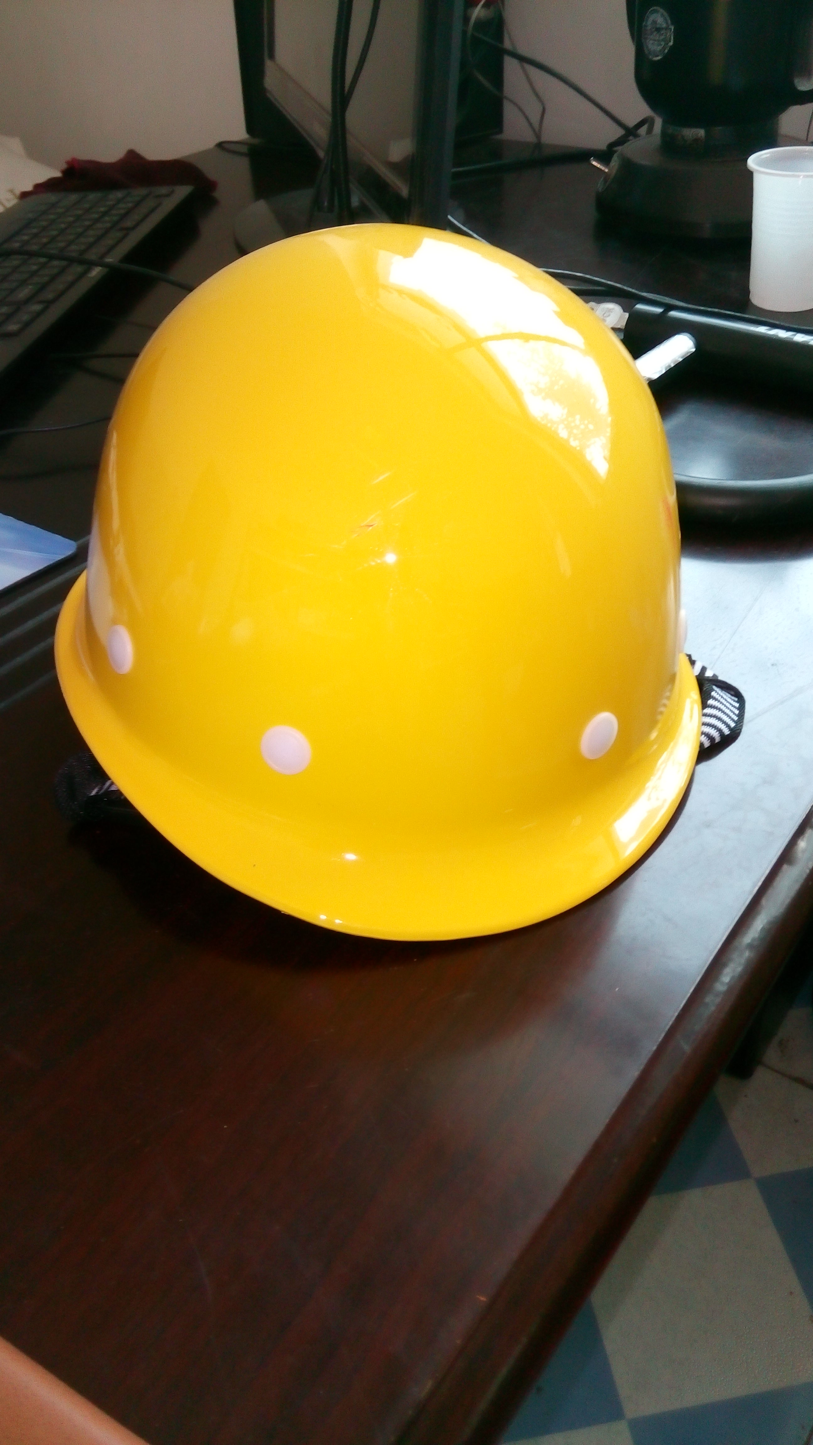 工地建筑工人*通翔經(jīng)典v型 abs安全帽可定制批發(fā)