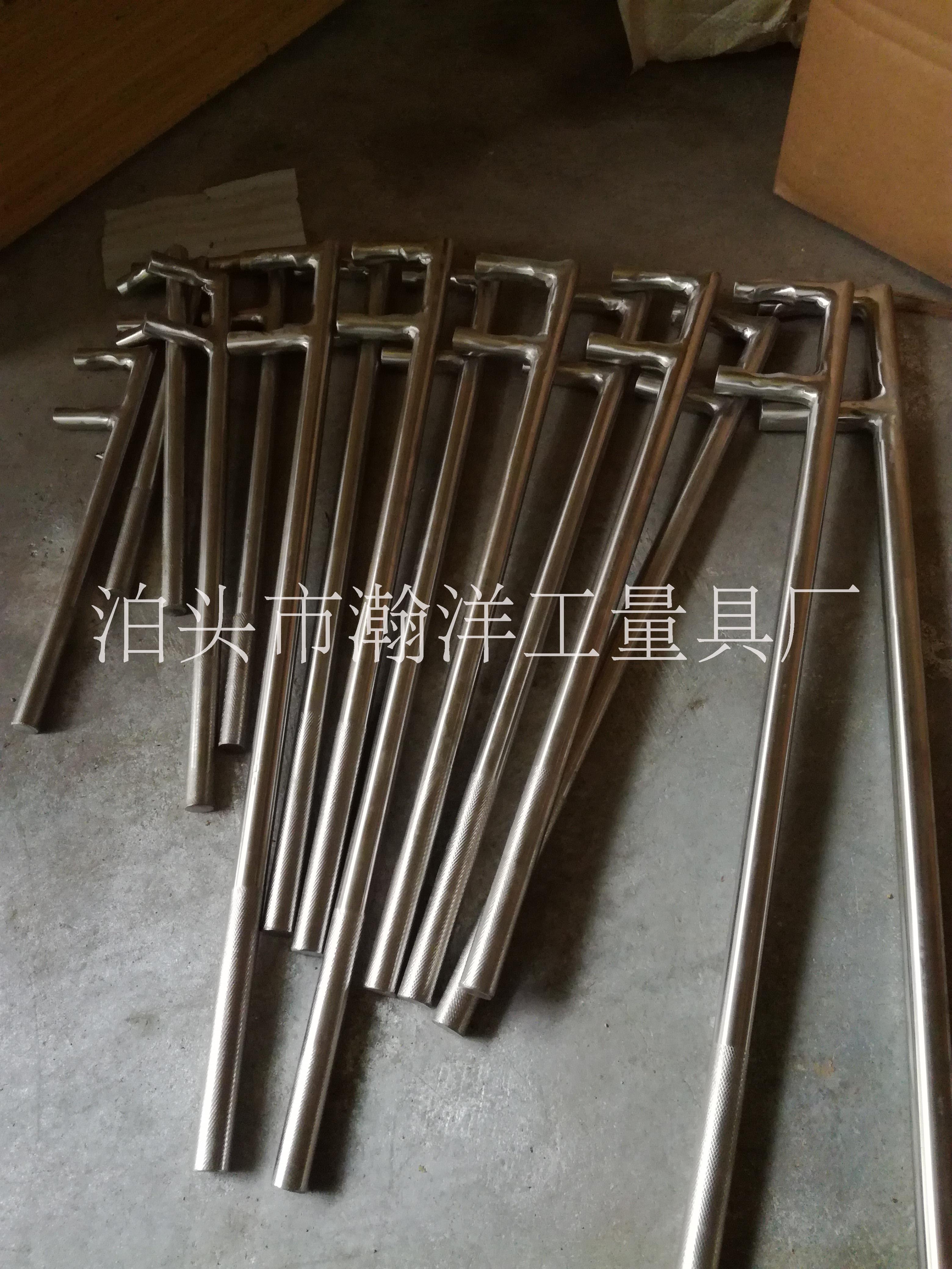 閥門(mén)扳手使用時(shí)注意事項(xiàng)