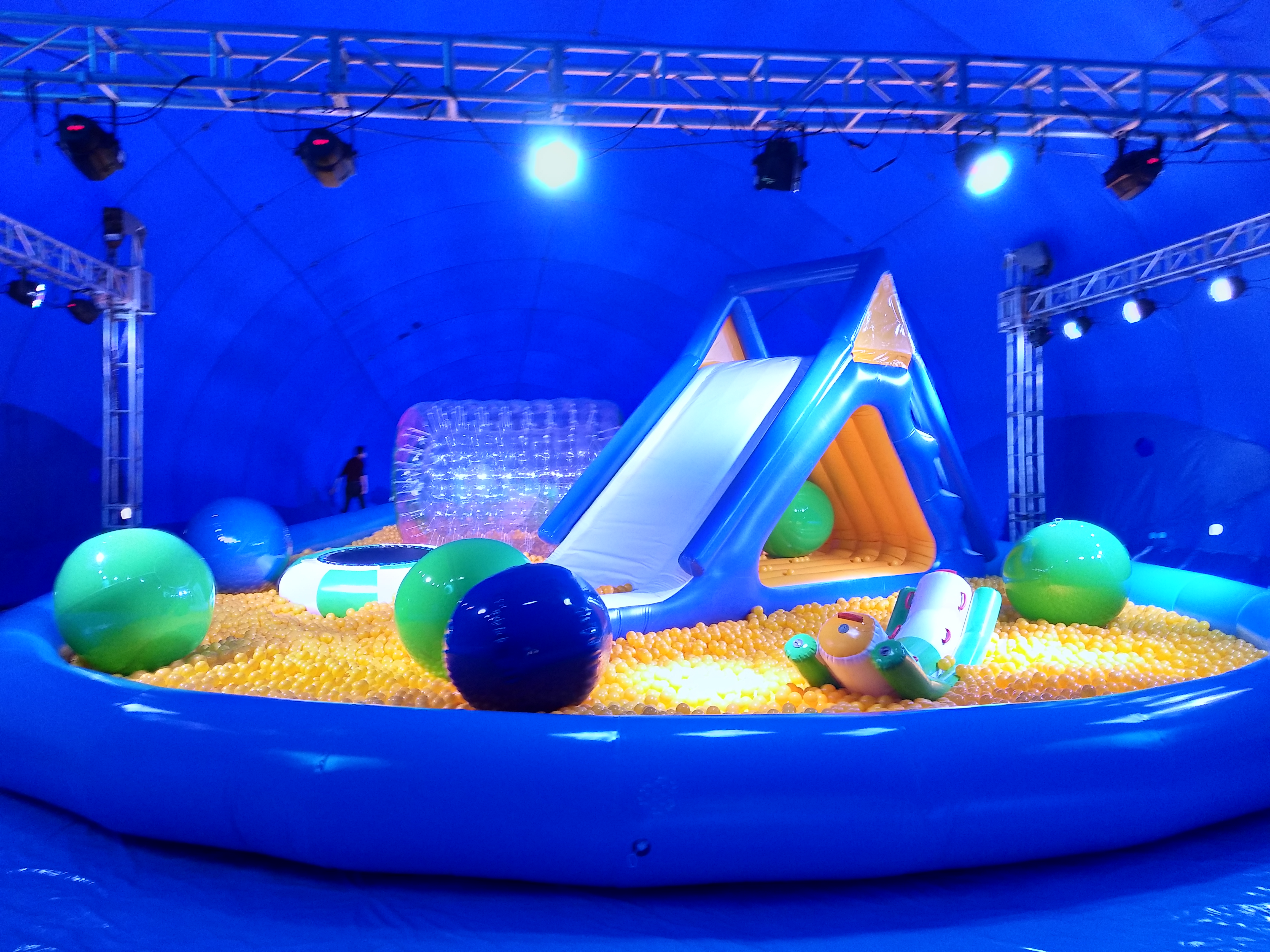 鯨魚島出租  鏡花宮出租