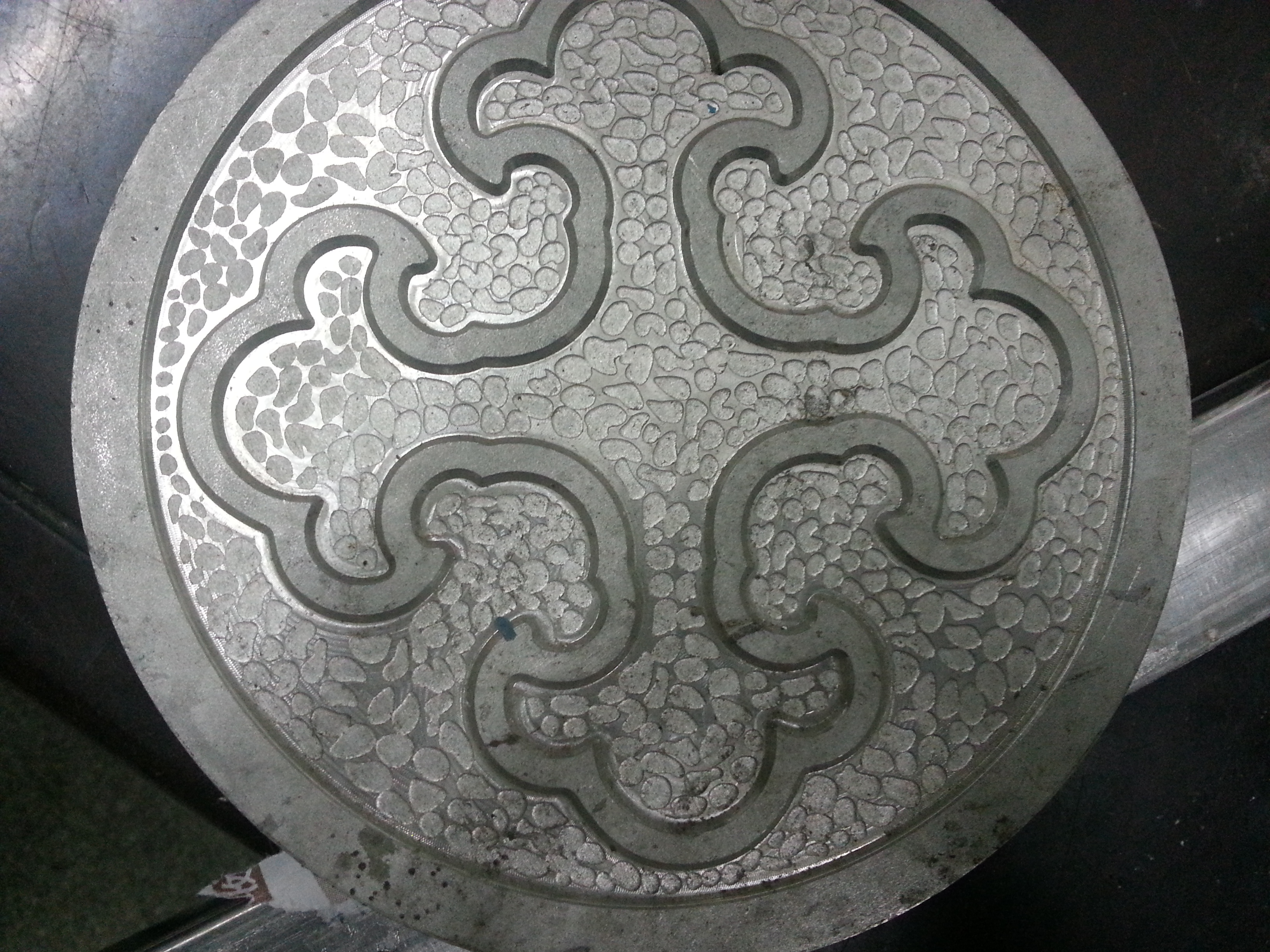 佛山林海美制品廠專業(yè)生產(chǎn)彩色鈦金制品LHM-07
