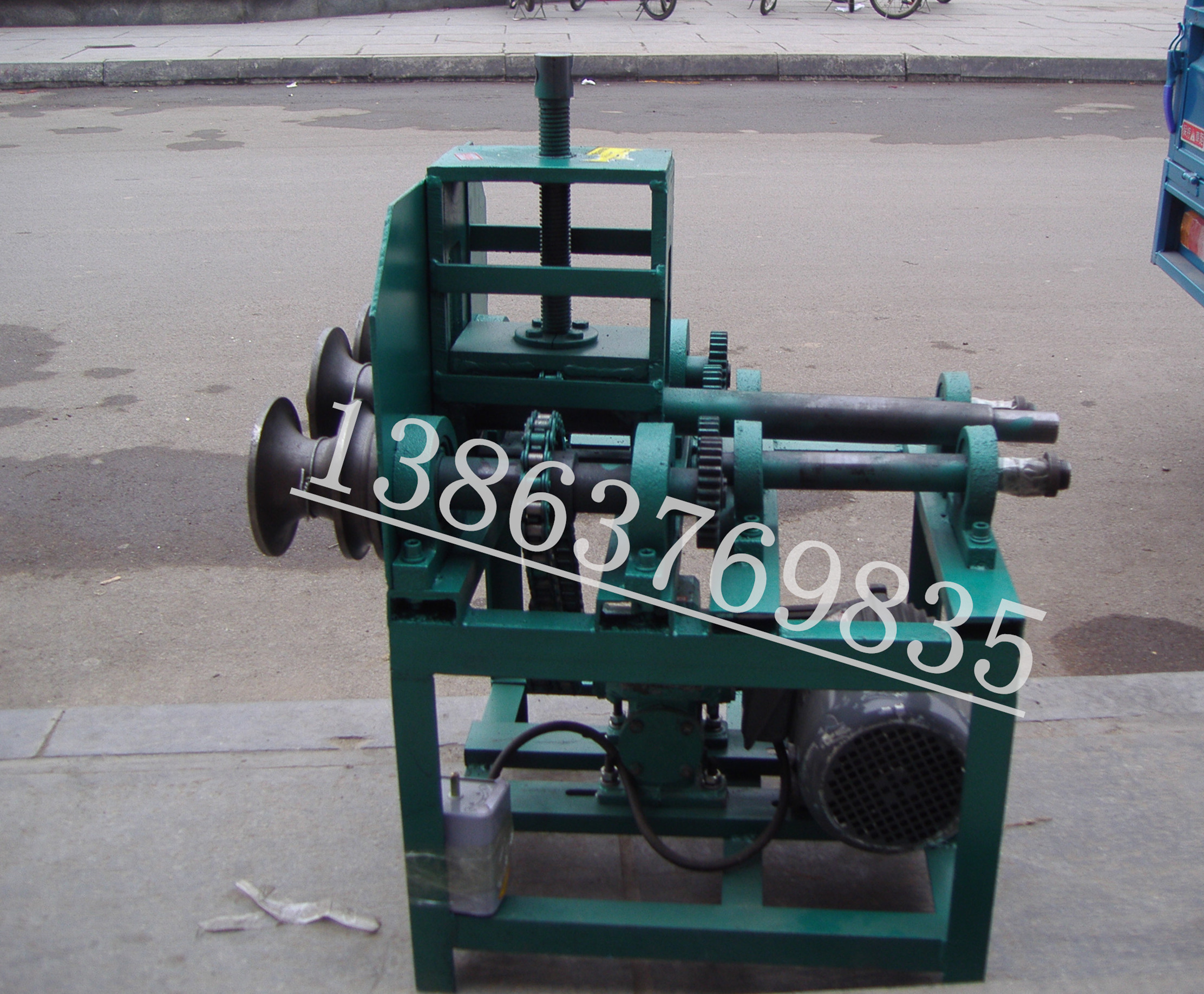 鑫宏牌*惠質(zhì)量有保證  電動彎管機立式彎管機