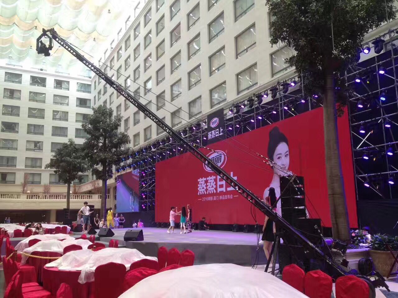 廈門攝像攝影 廈門搖臂 廈門導(dǎo)播 廈門會議攝像攝影 廈門活動攝像攝影 廈門宴會攝像攝影 廈門集體照拍攝 廈門導(dǎo)播