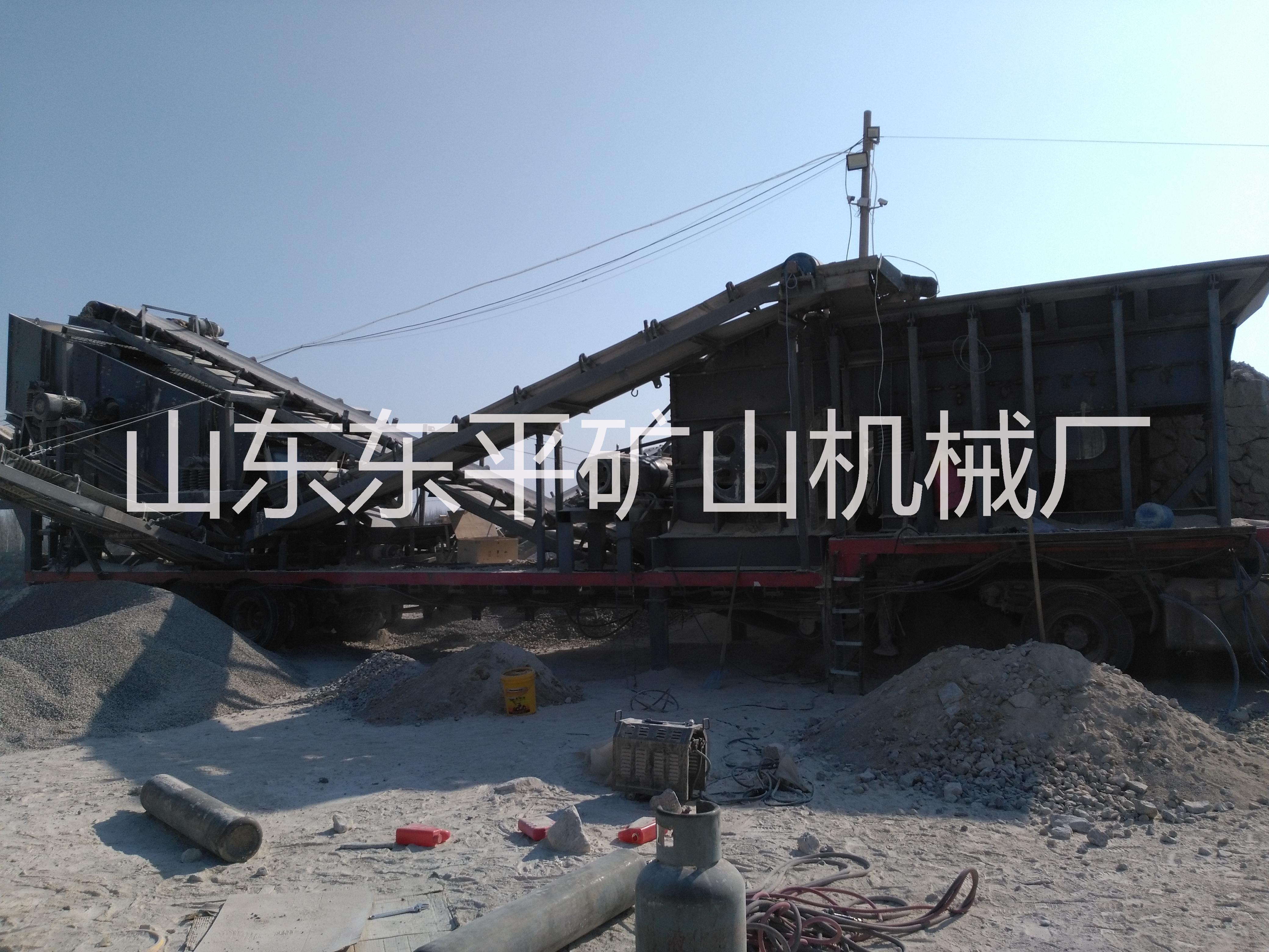 PYDCS-型移動式破碎站