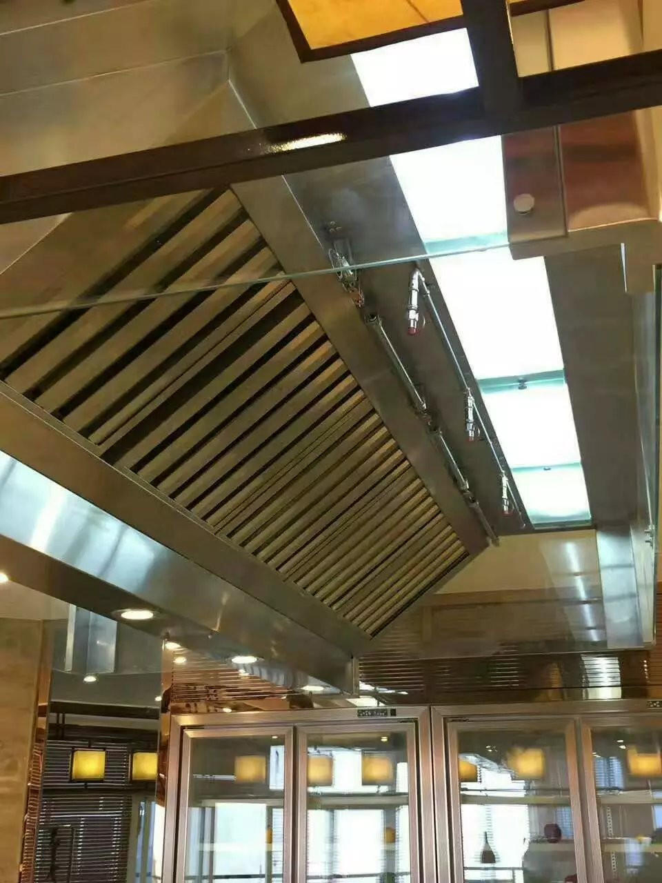 廚房灶臺自動滅火設備 廚房灶臺自動滅火設備廚房自動協(xié)會